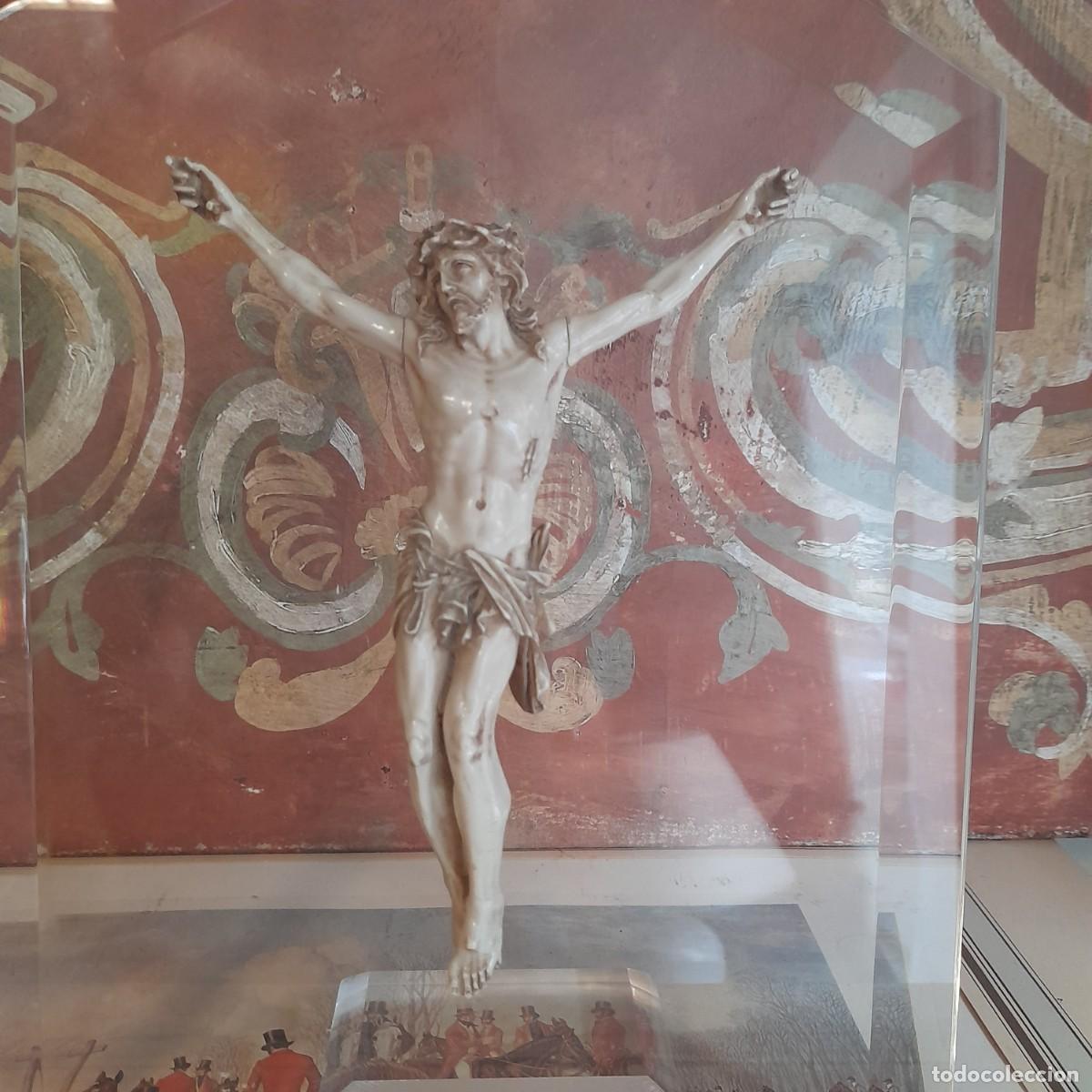 Arte: CRISTO SOBRE BASE DE METACRILATO - Foto 3