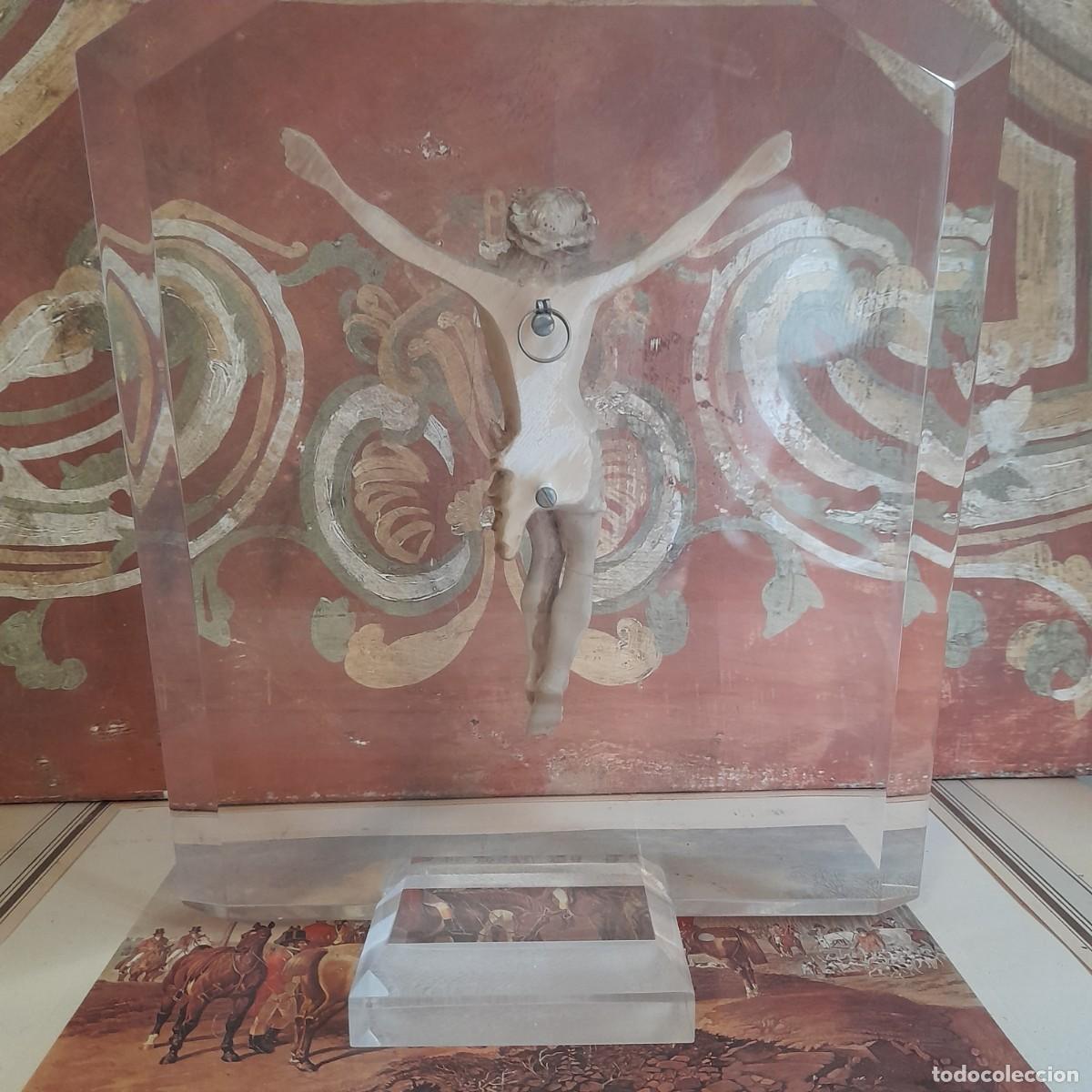 Arte: CRISTO SOBRE BASE DE METACRILATO - Foto 7