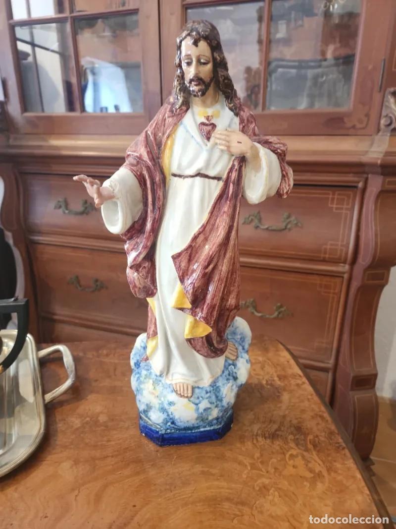 Arte: Escultura Coraz&oacute;n de Jes&uacute;s de Cer&aacute;mica