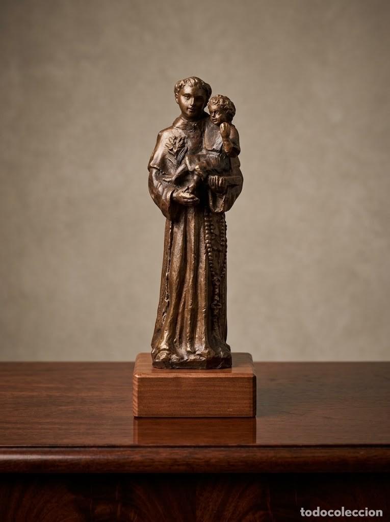 Arte: San Antonio con Ni&ntilde;o Jes&uacute;s &bull; bronce macizo sobre base de madera