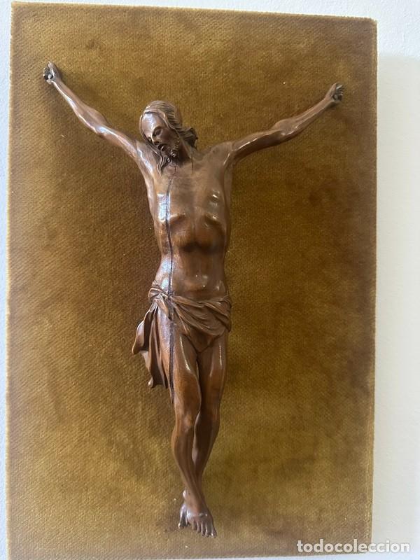 Arte: ANTIGUO CRISTO DE MADERA TALLADA S. XIX