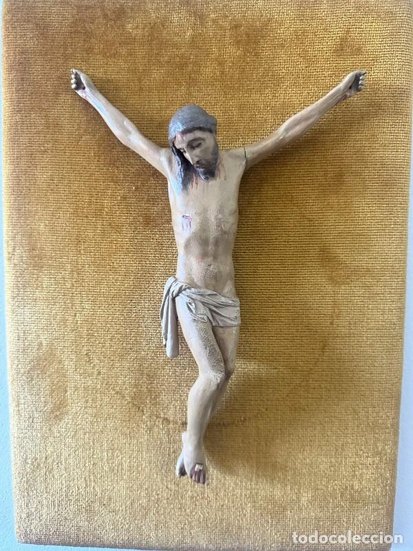 Arte: ANTIGUO CRISTO DE MADERA TALLADA Y POLICROMADA S. XIX