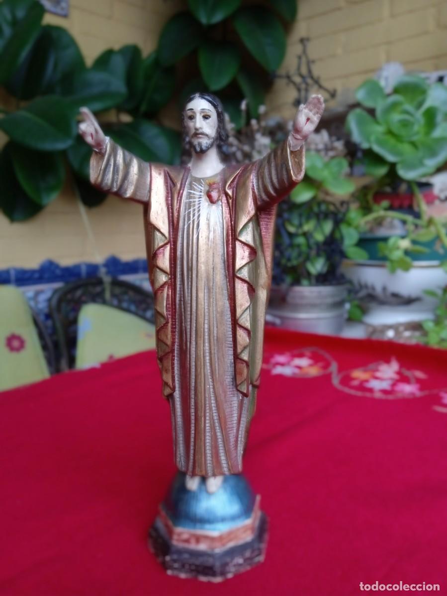 Arte: Figura o Imagen antigua religiosa del Coraz&oacute;n de Jes&uacute;s de Olot