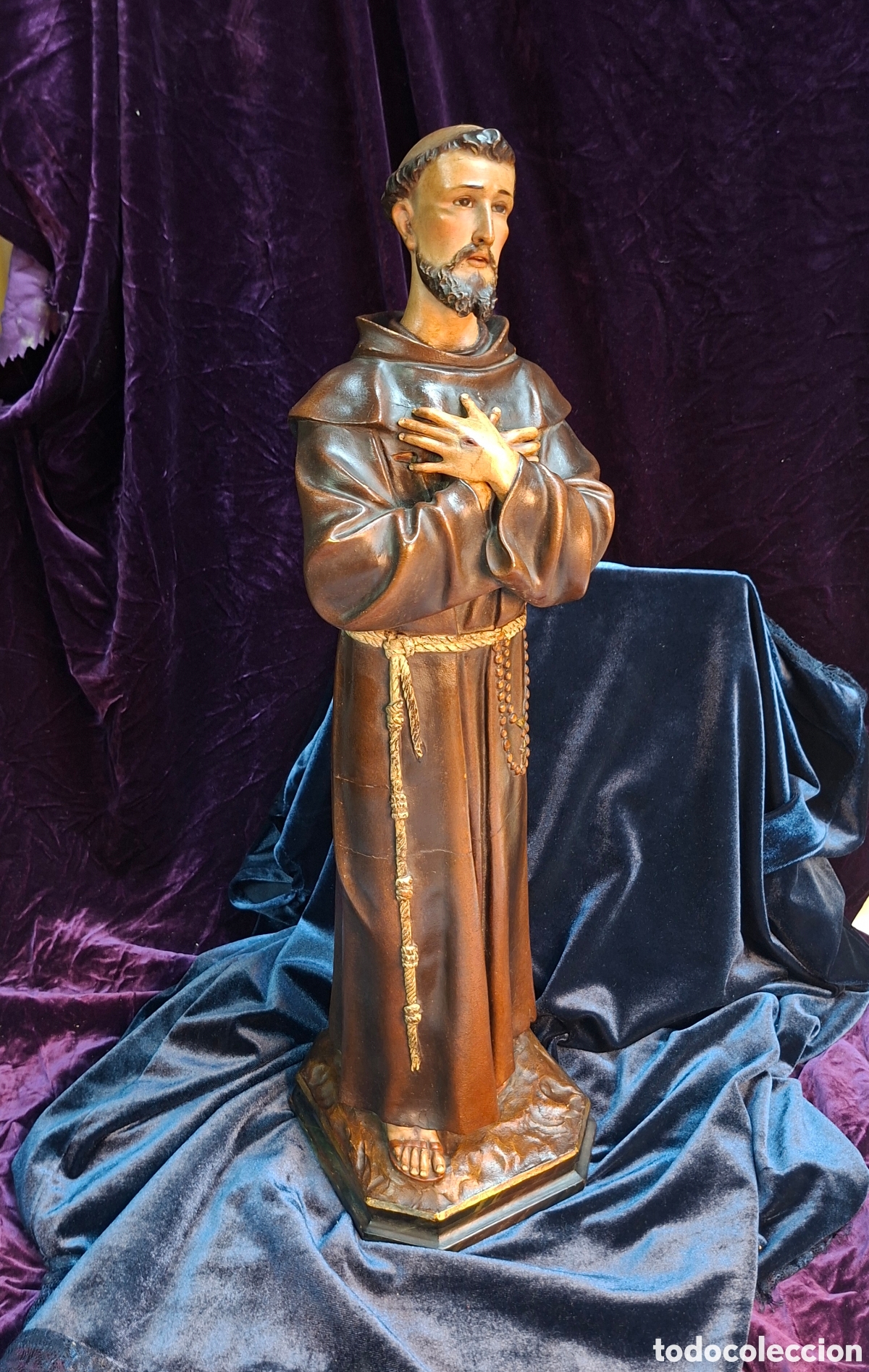 Kunst: &ldquo;San Francisco de As&iacute;s Olot &bull; Yeso policromado &bull; Ojos de cristal &bull; 52 cm&rdquo;