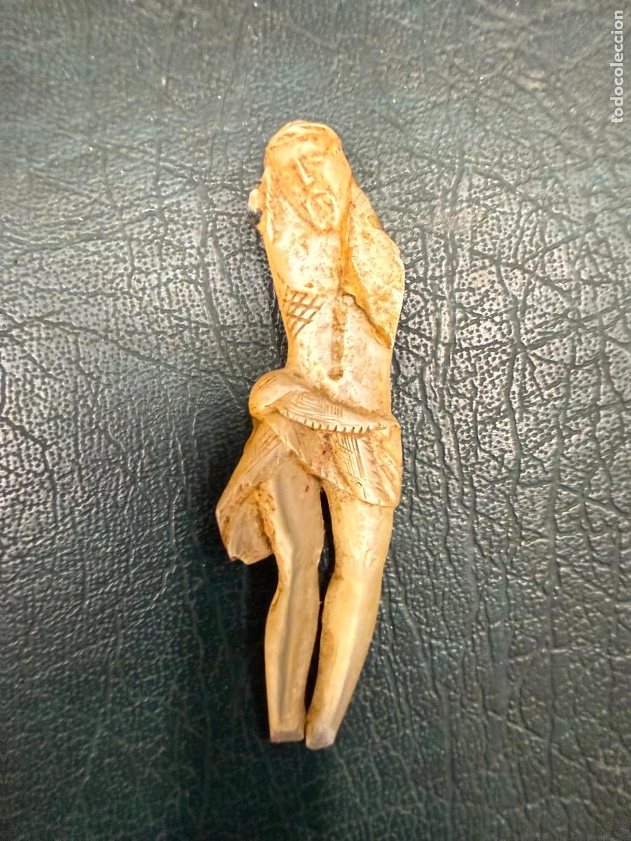 Arte: ANTIGUO CRISTO DE NACAR - MEDIDA 6,5 CM