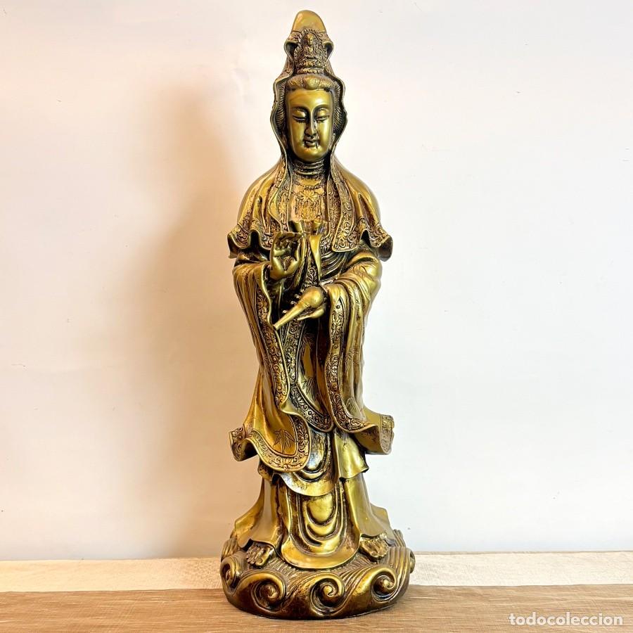 Arte: Figura de Divinidad Oriental