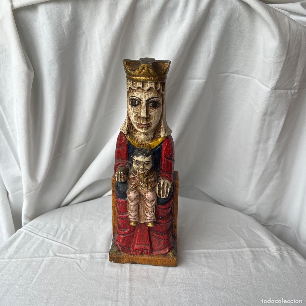 Arte: Escultura Talla de Madera Policromada. Virgen con Ni&ntilde;o. Estilo Rom&aacute;nico Medieval. Sedes Sapientiae