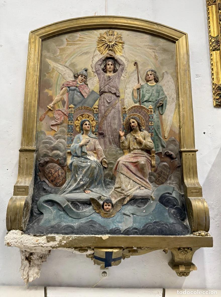Arte: ESPECTACULAR RELIEVE RELIGIOSO DE OLOT CON ARCANGELES, VIRGEN Y SAGRADO CORAZON DE JESUS -220X150 CM
