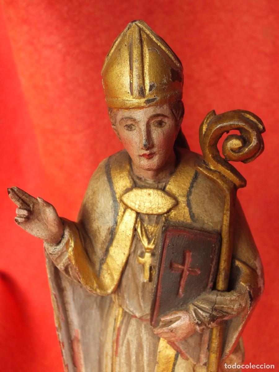 Arte: TALLA DE ANTIGUA IMAGEN DE UN SANTO U OBISPO EN MADERA ESTUCADA Y POLICROMADA CREO QUE SAN LUIS