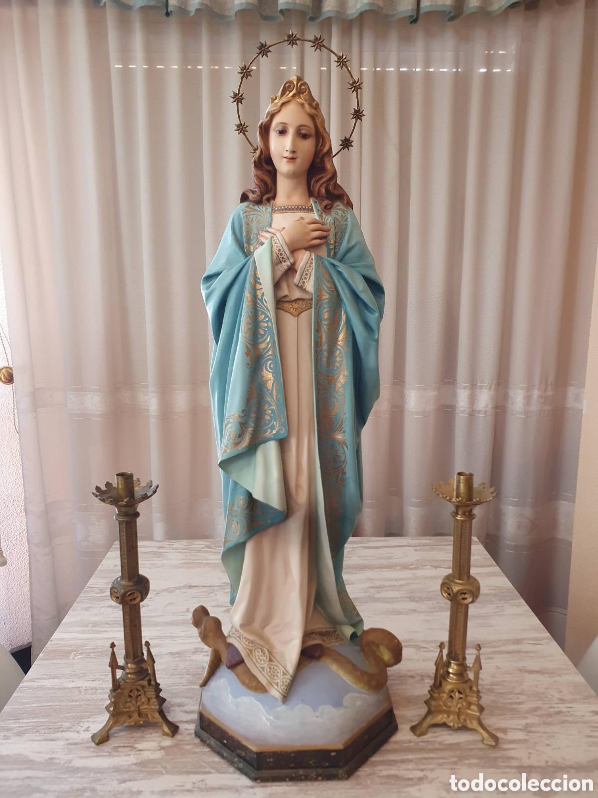 Arte: Virgen Pur&iacute;sima , Escuela Olot