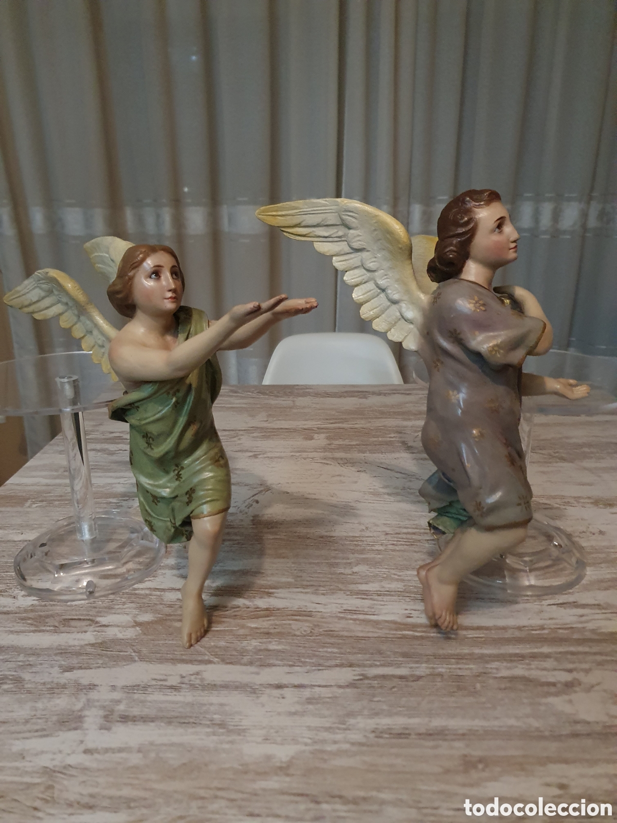 Arte: Antiguos angeles tallados
