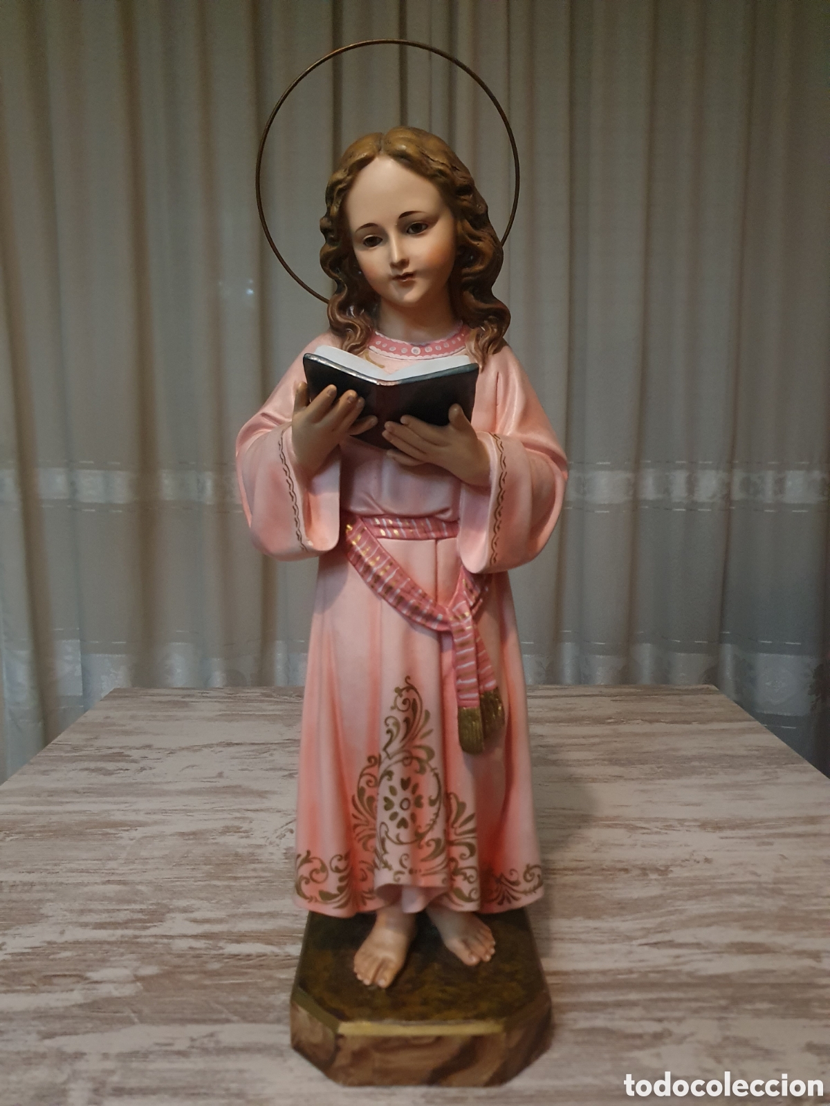Arte: Virgen ni&ntilde;a de los talleres de Olot