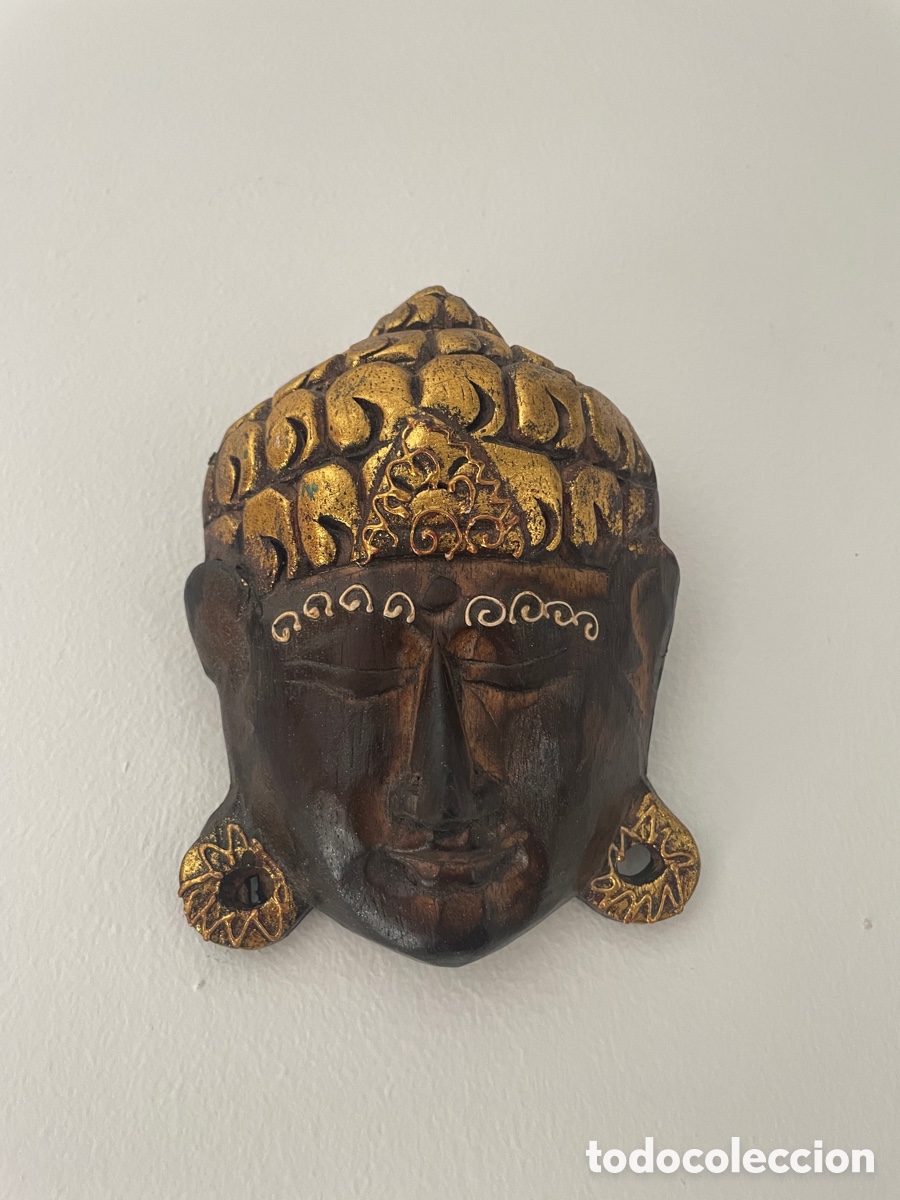 Arte: M&aacute;scara de Buda de madera, tallada a mano, de Indonesia