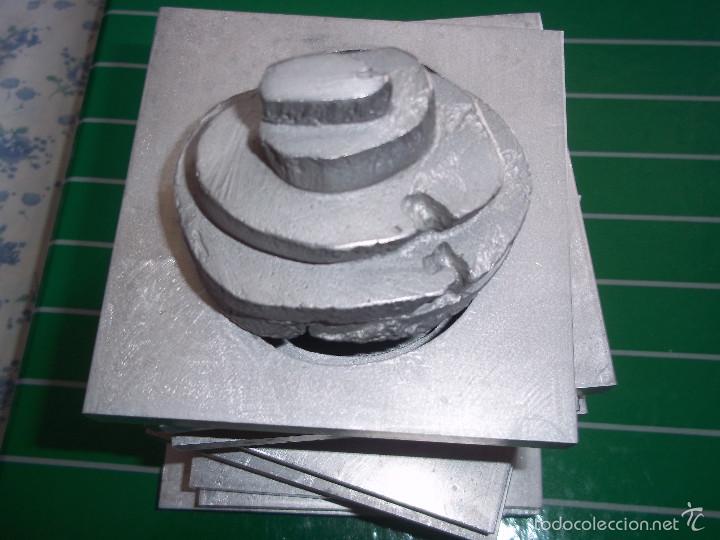Arte: Escultura en aluminio de Garcia Gomez. - Foto 1