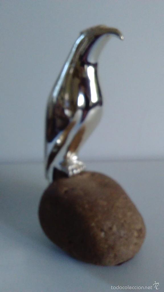 Arte: &Aacute;guila sobre una piedra - Foto 2