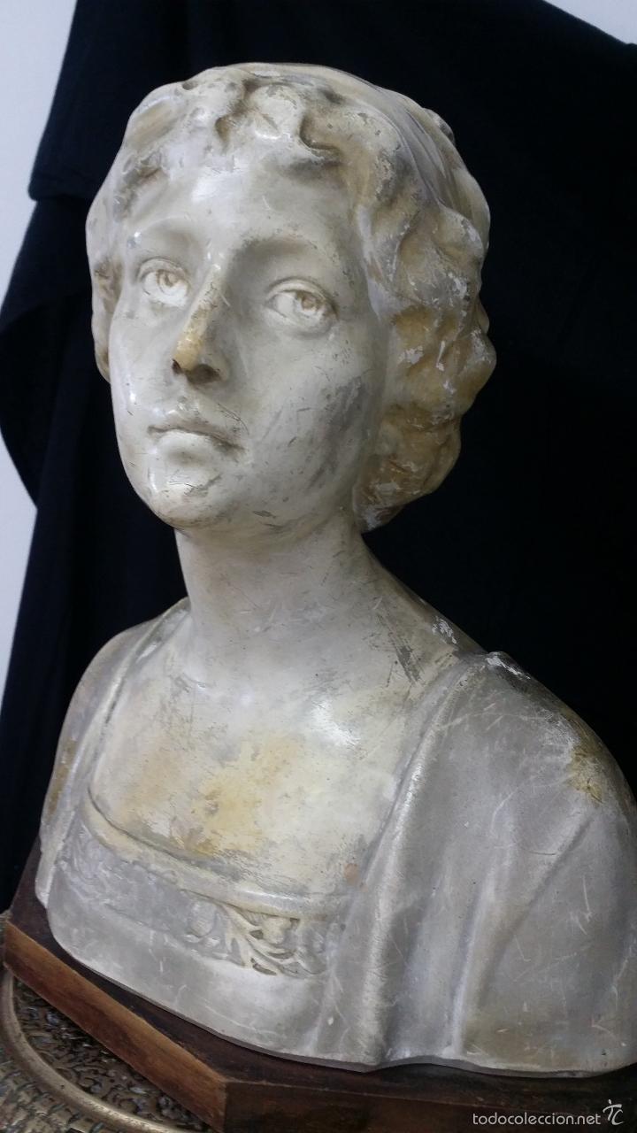 Arte: Busto antiguo de dama en estuco - Foto 9