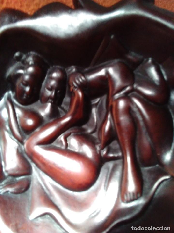 Arte: Buda con escena er&oacute;tica en la base de la figura e invisible al exterior - Foto 4