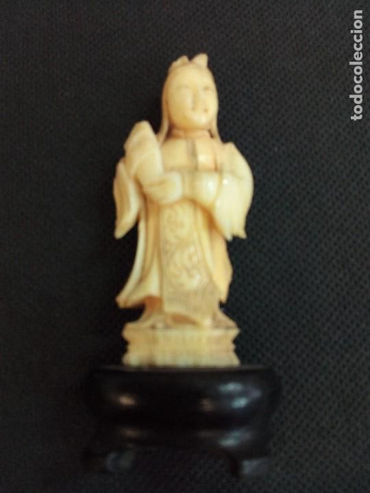 Arte: Figura antigua de origen oriental de tipo netsuke - Foto 1