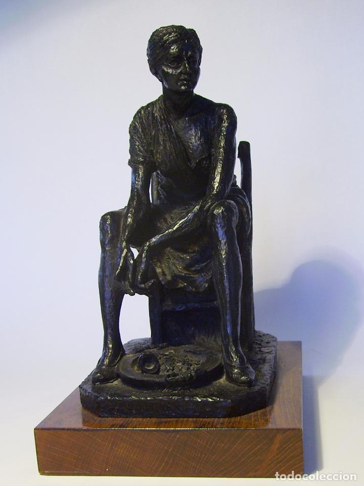 Arte: FIGURA  DE  MUJER  CON  BRASERO - Foto 5
