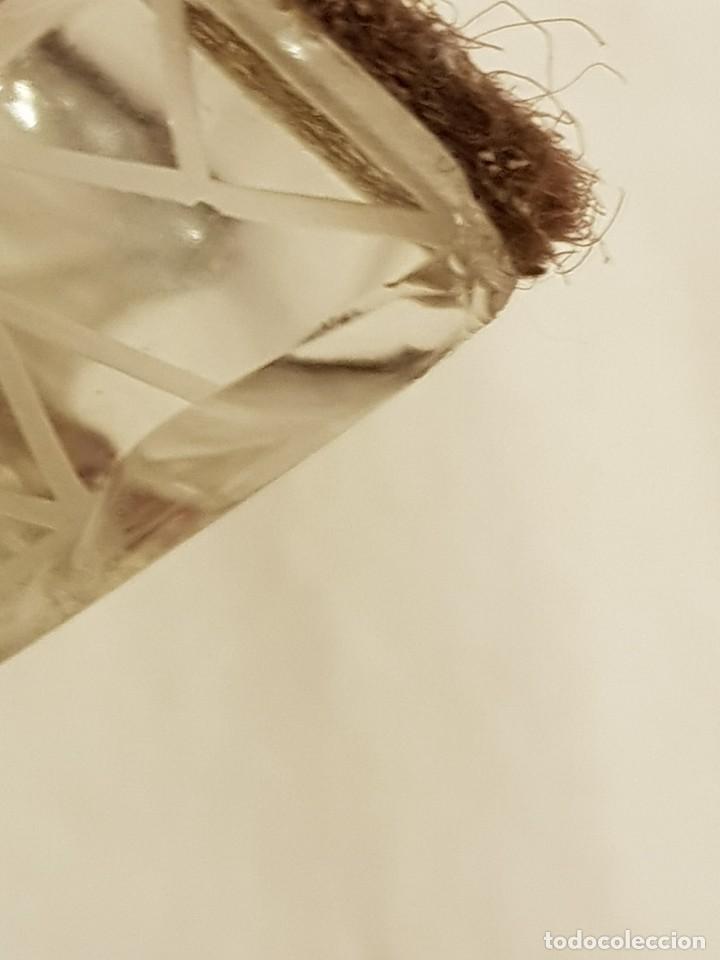 Arte: Mickey Mouse de jade con torre Eiffel de cristal macizo. - Foto 10