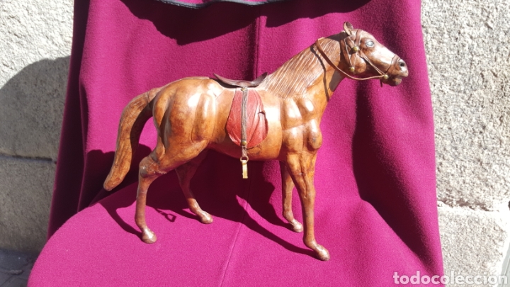 Arte: CABALLO DE CUERO - Foto 1