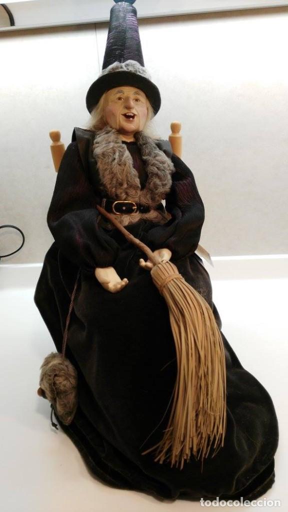 Arte: Figura de bruja en gres - Foto 1