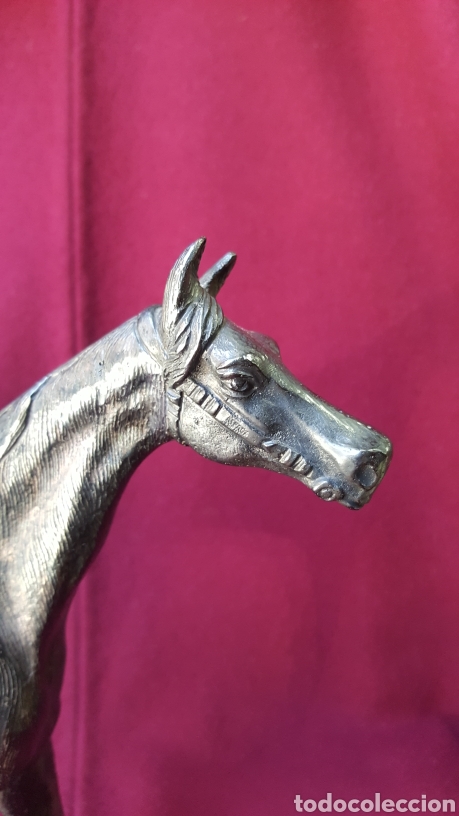 Arte: FIGURA DE CABALLO DE CARRERAS - Foto 3
