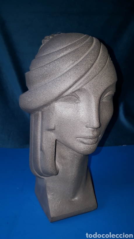 Arte: PRECIOSO BUSTO DE MUJER CON TOCADO - Foto 2