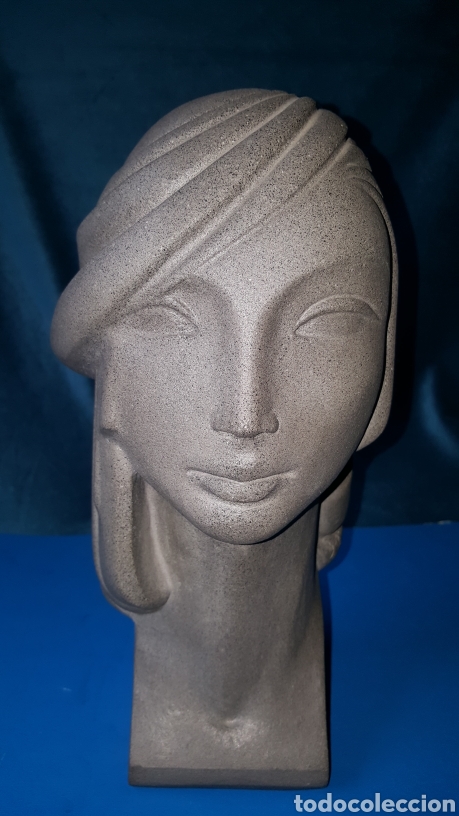 Arte: PRECIOSO BUSTO DE MUJER CON TOCADO - Foto 3