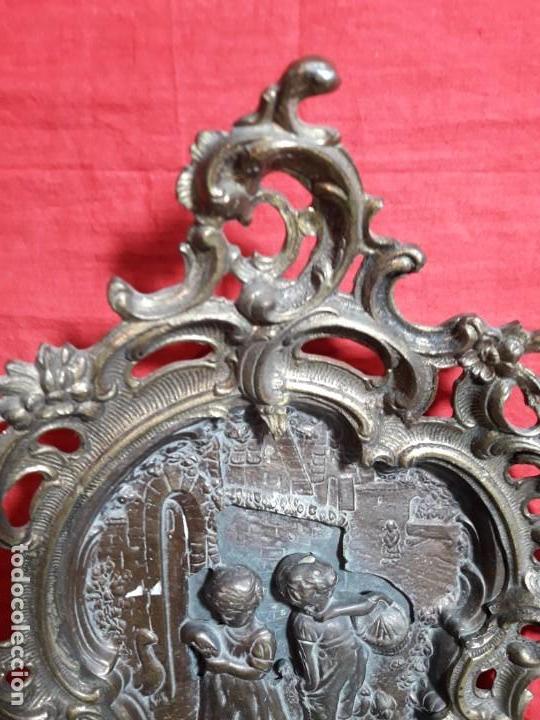 Arte: Relieve en lat&oacute;n enmarcado curnocopia - Foto 3