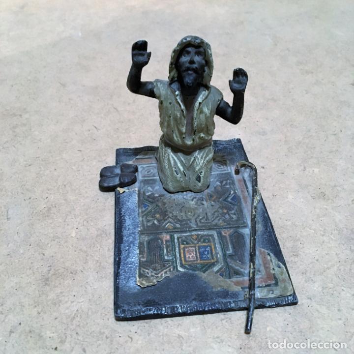 Arte: Moro rezando, con cabeza m&oacute;vil - Foto 8