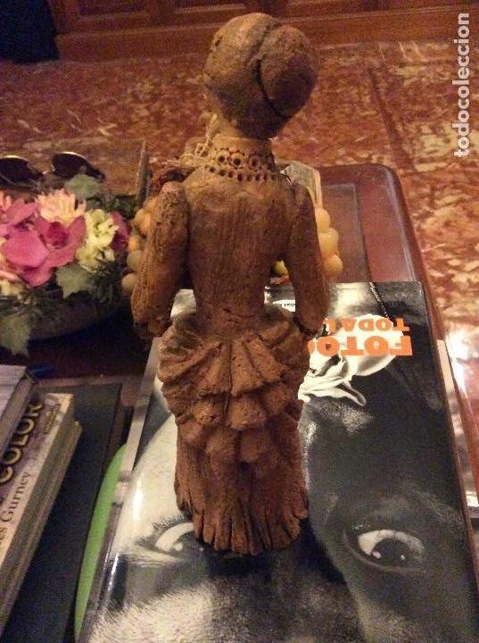 Arte: Dama de barro 24cm. - Foto 2