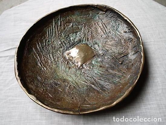 Arte: Plato de bronce de Juan Pablo S&aacute;nchez - Foto 1