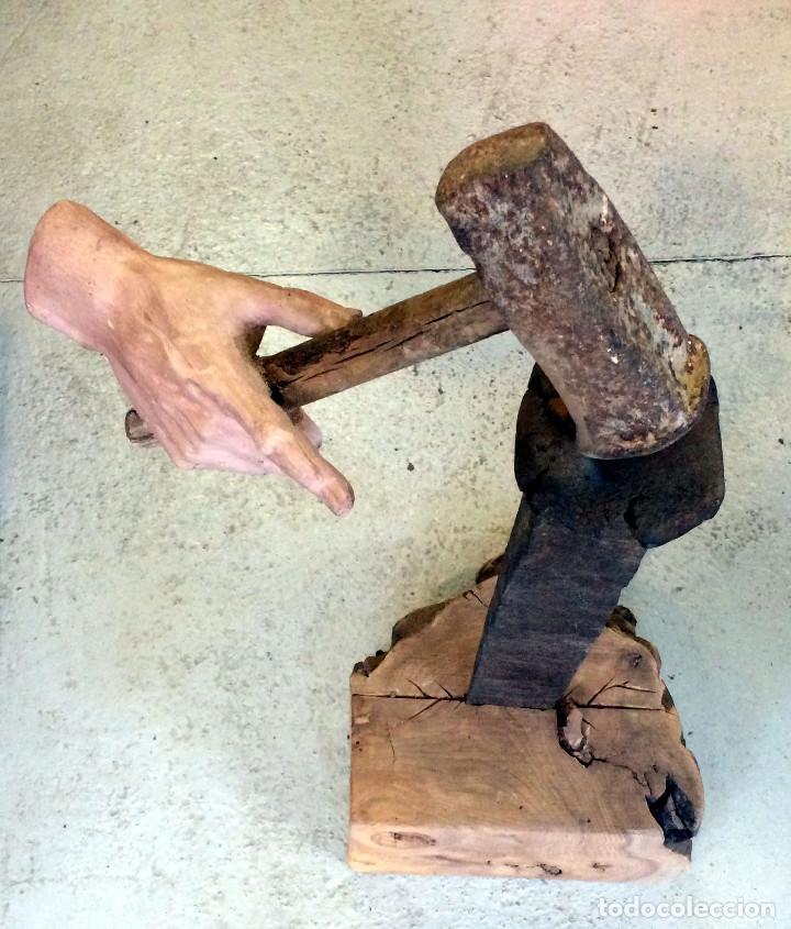 Arte: Escultura ( La Fuerza ). - Foto 2