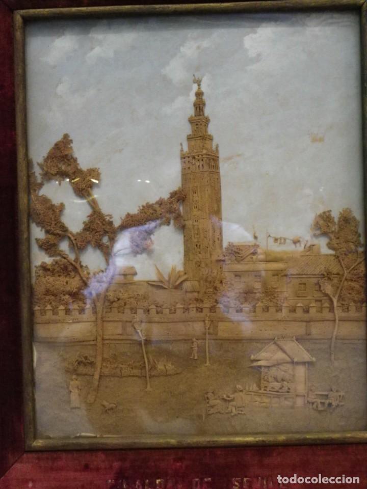 Arte: Giralda siglo XIX en corcho y terciopelo - Foto 3