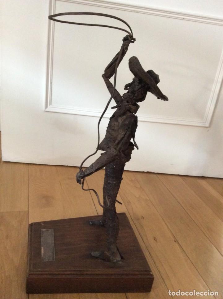 Arte: ESCULTURA DE UN CHARRO MEXICANO - Foto 1
