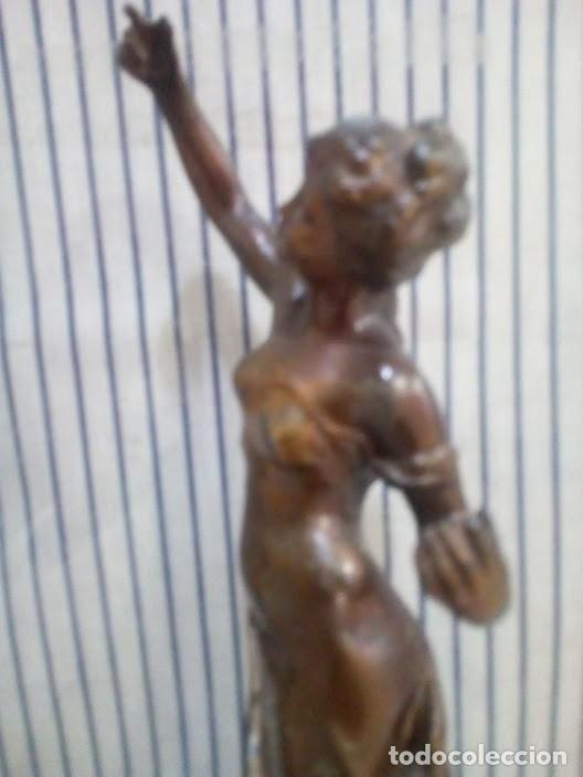 Arte: Pareja de figuras modernistas - Foto 6