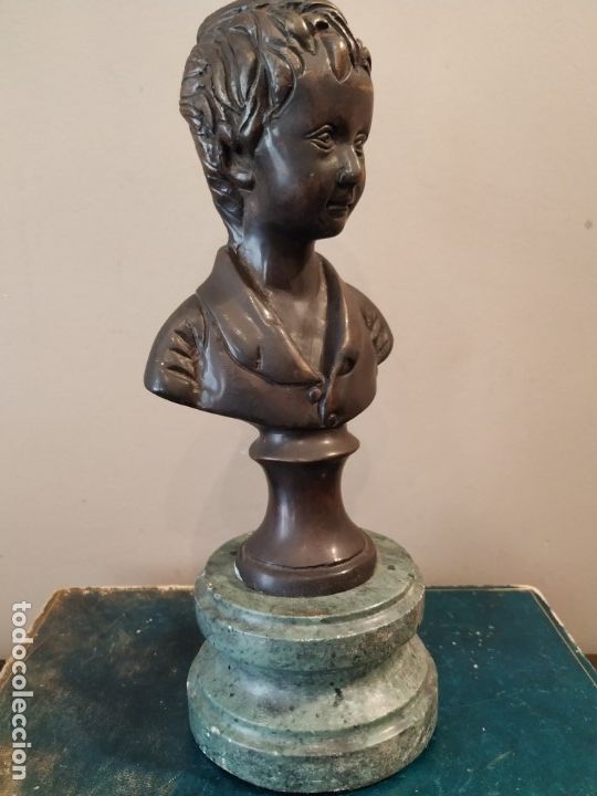 Arte: ANTIGUA FIGURA BUSTO NI&Ntilde;O BRONCE - Foto 2