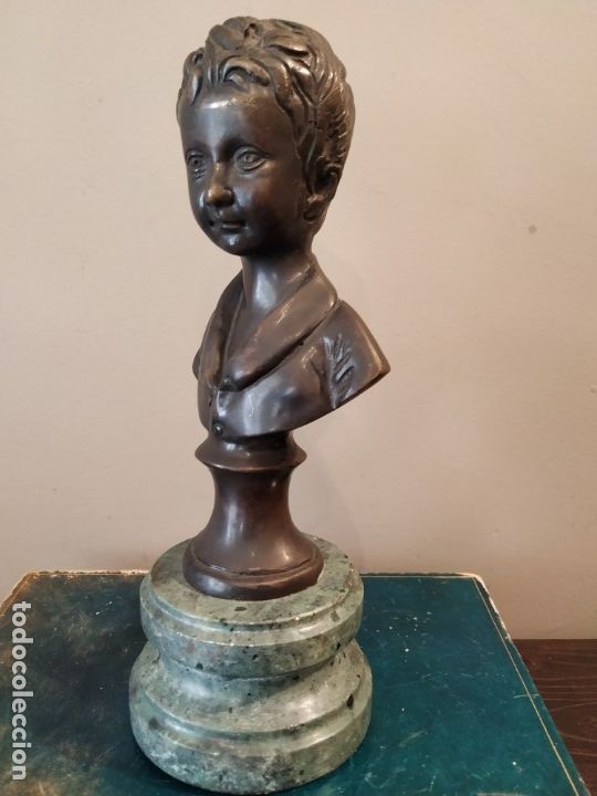 Arte: ANTIGUA FIGURA BUSTO NI&Ntilde;O BRONCE - Foto 4
