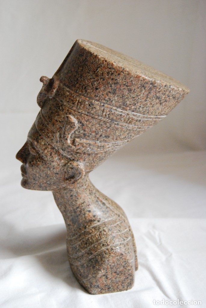 Arte: Nefertiti en granito - Foto 4