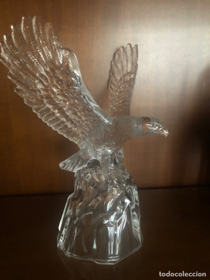 Arte: Figura aguilas tallado en cristal - Foto 2