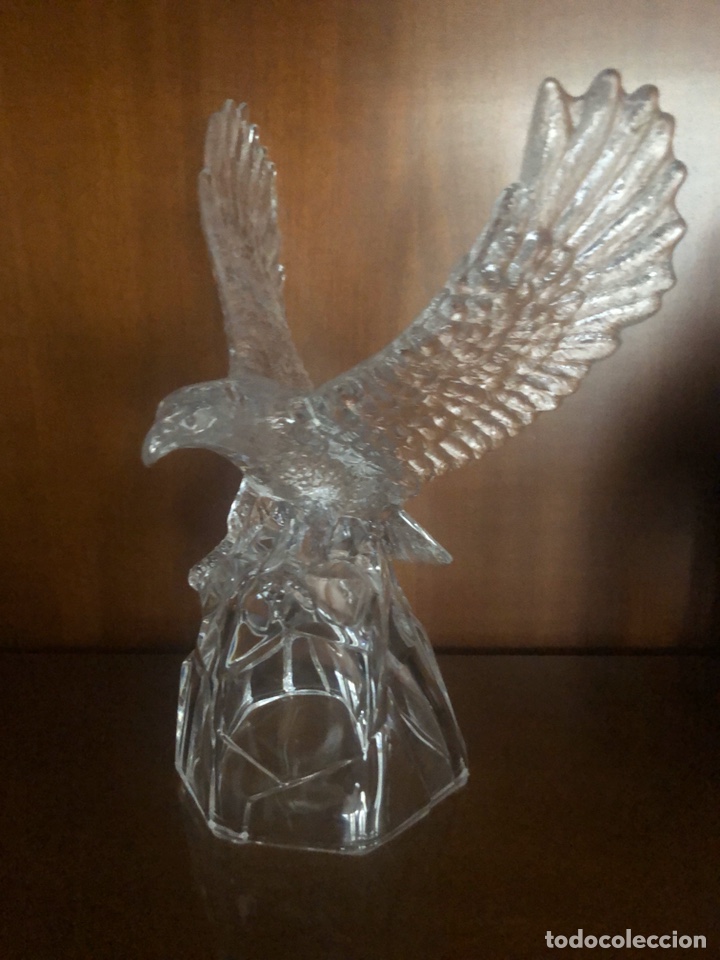 Arte: Figura aguilas tallado en cristal - Foto 1