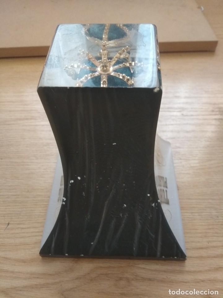 Arte: Escultura en metacrilato - Foto 3
