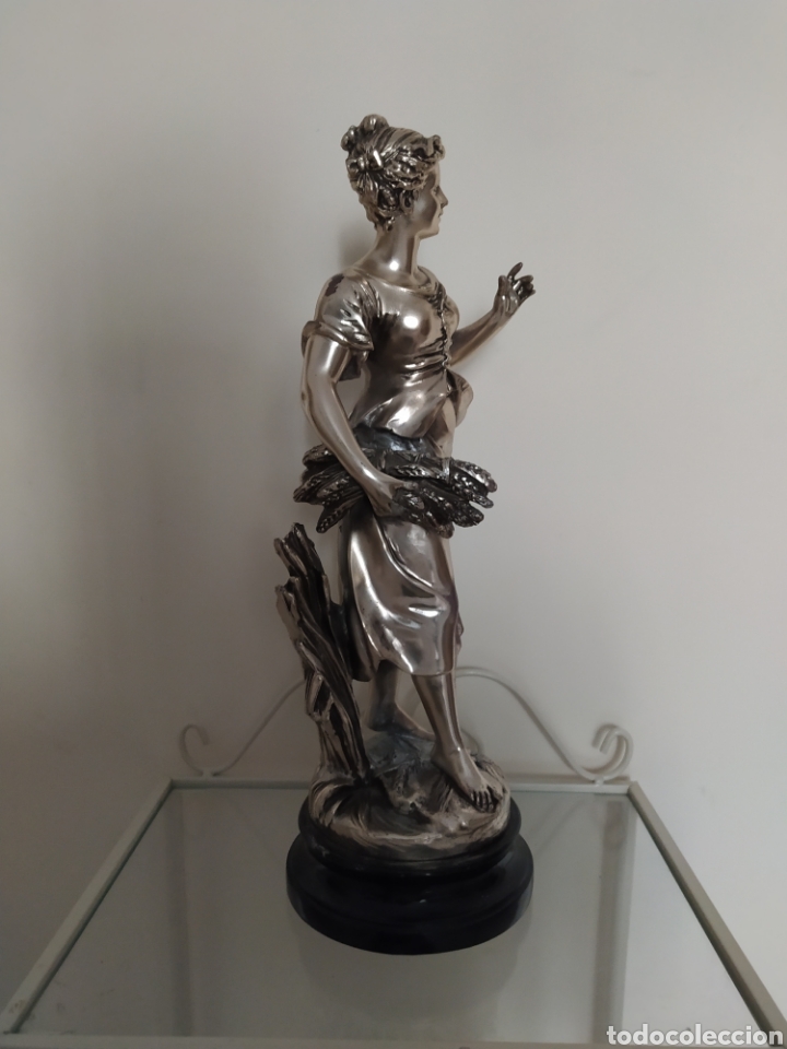 Arte: Figura ba&ntilde;o plata - Foto 1