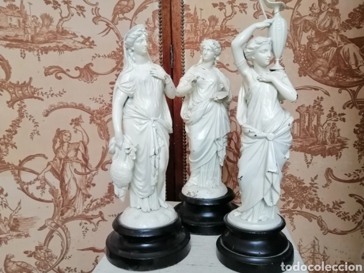 Arte: TRES FIGURAS REPRESENTANDO LAS ARTES - Foto 1