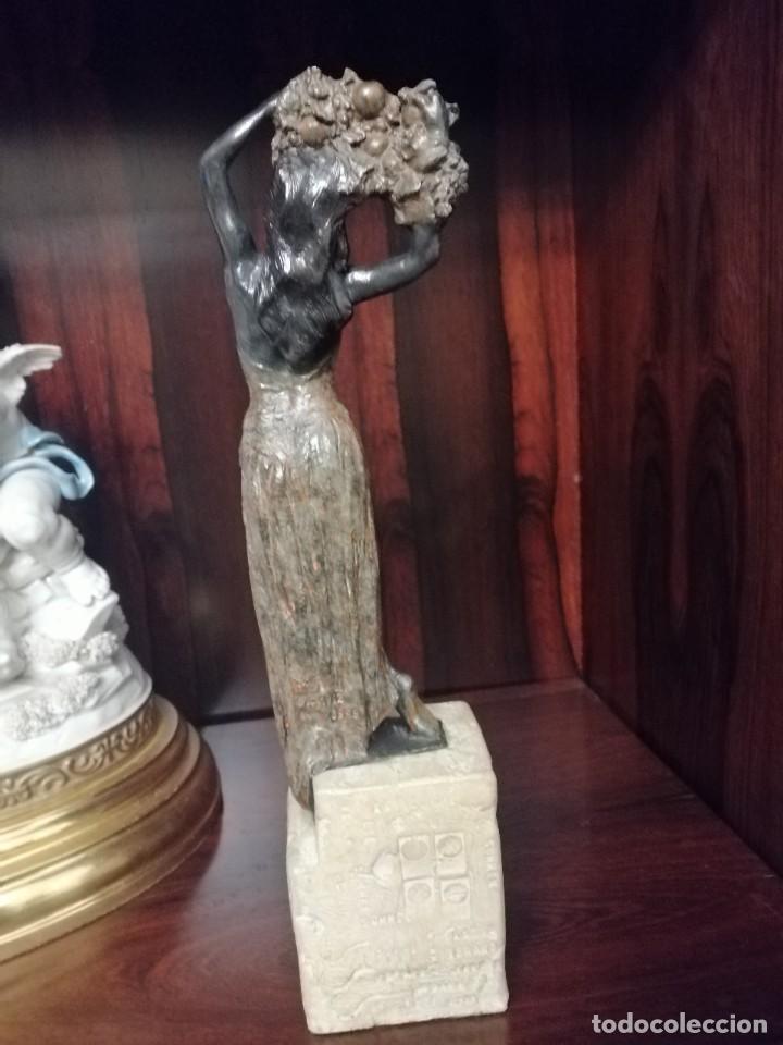 Arte: Escultura Antoni Mir&oacute; - Foto 2