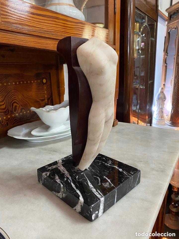 Arte: Escultura de m&aacute;rmol y madera - Foto 7