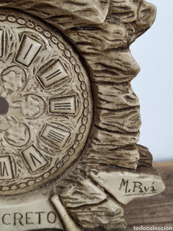 Arte: M. Payá, el secreto. adaptado para cubierta de reloj. Firmado. 37cm. Piedra artificial. - Foto 3 - 231711500