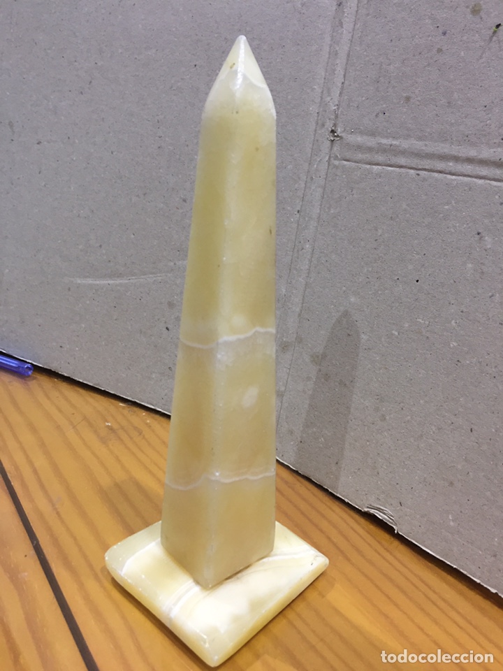 Arte: Obelisco de m&aacute;rmol - Foto 2