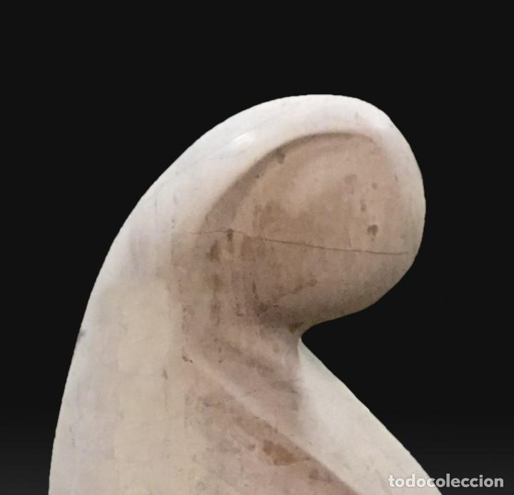 Arte: Abstracci&oacute;n. Escultura en m&aacute;rmol. - Foto 2